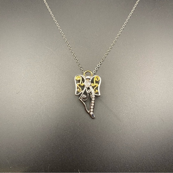 Crystal Angel Pendant/brooch Necklace - Picture 5 of 7